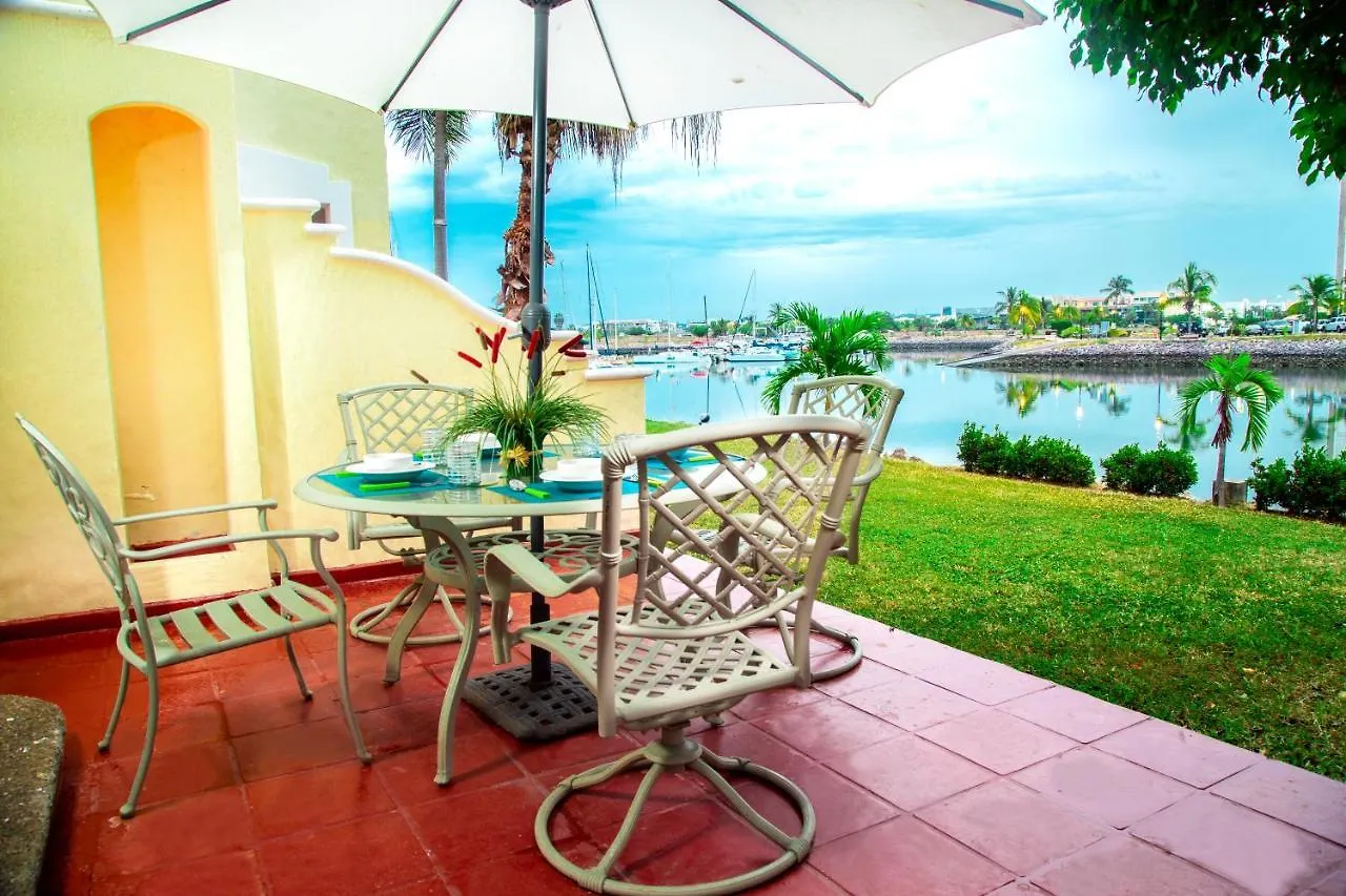 Isla Mazatlan Residence Club 0*,