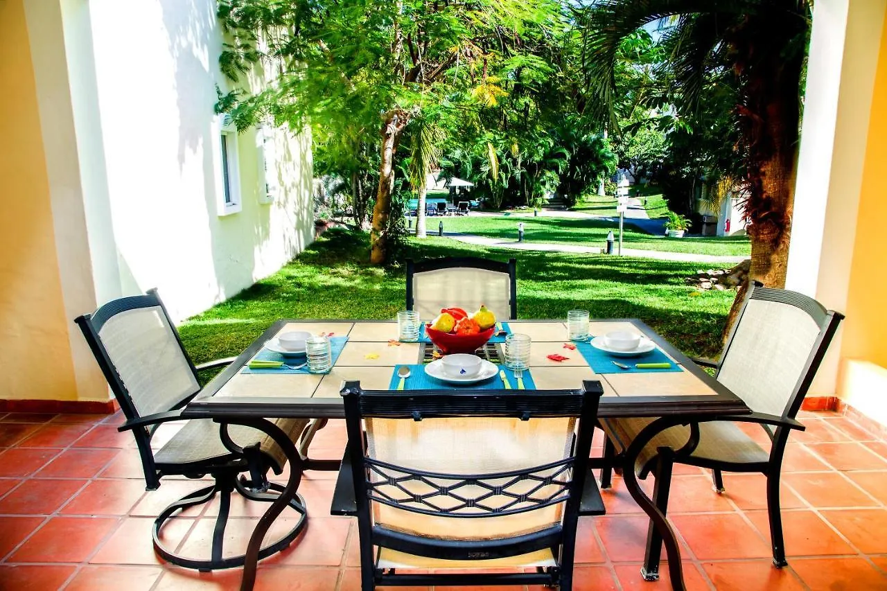Isla Mazatlan Residence Club 0*,